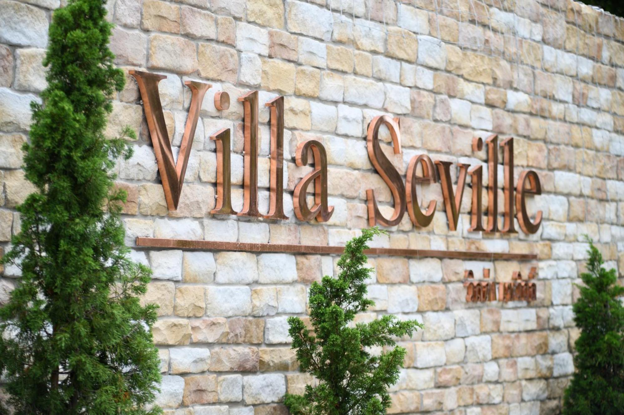 Villa Seville HHQ Esterno foto